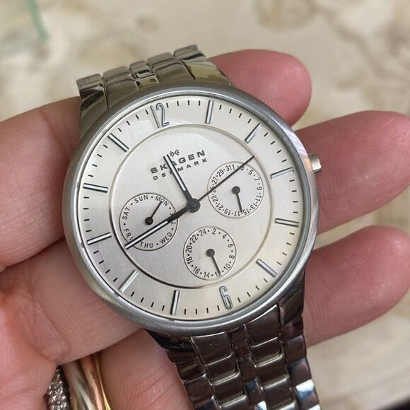 Danish SKAGEN Three Eyes Men's Quartz Watch NEW Running Accurately - Picture 5 of 13